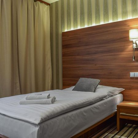 Hotel La Rosa Frydek-Mistek Luaran gambar