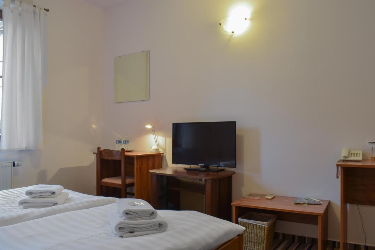 Hotel La Rosa Frydek-Mistek Luaran gambar